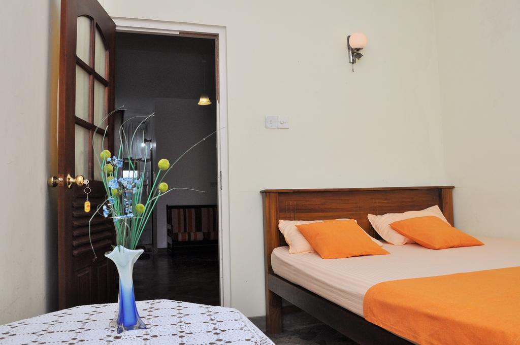 Hanthana Holiday Rooms Kandy Værelse billede