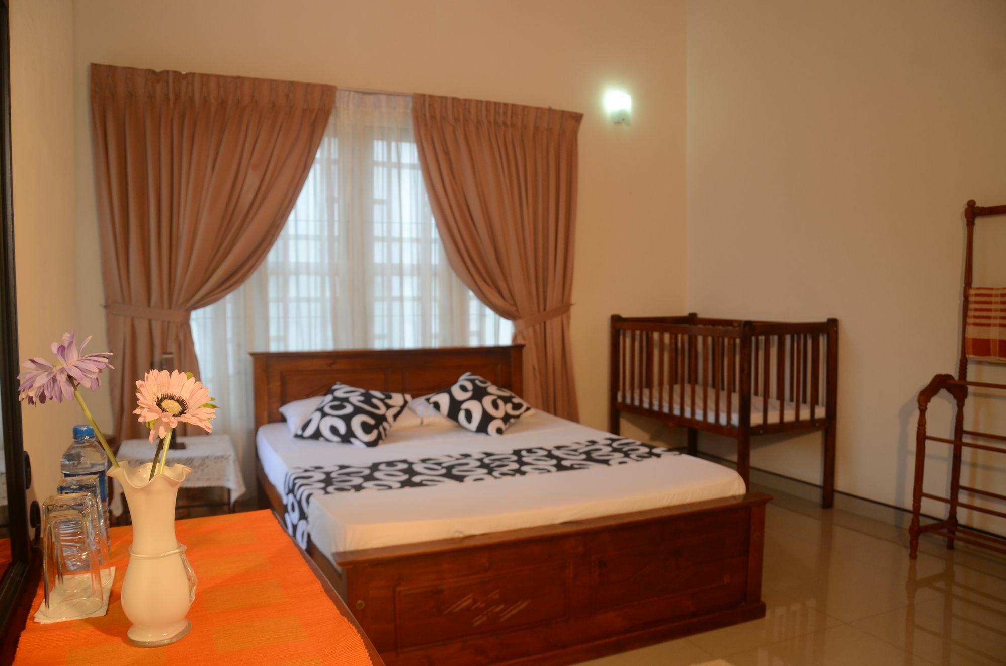 Hanthana Holiday Rooms Kandy Eksteriør billede